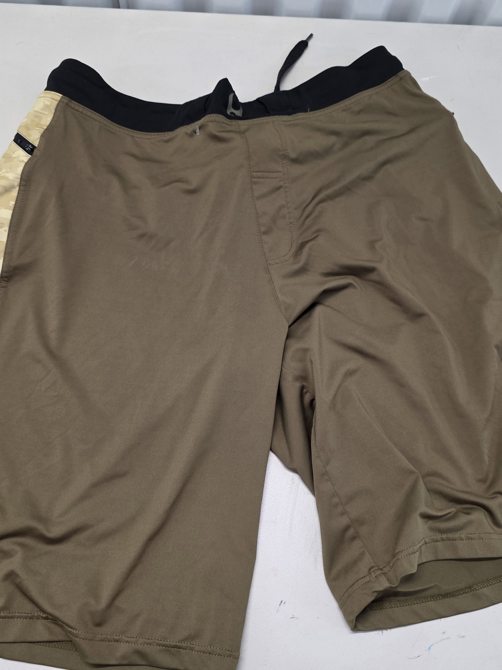 Hylete Board Shorts Men's Size 2XL Inseam 11.5